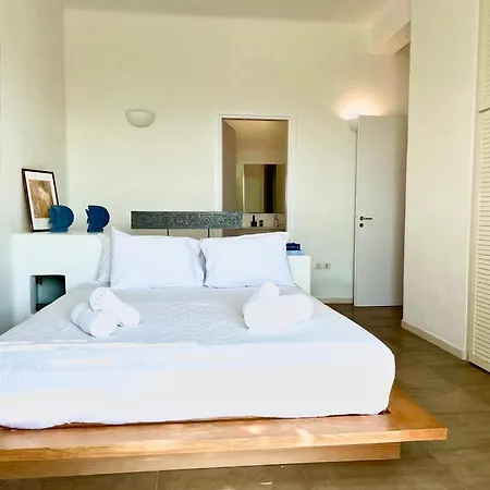Vila Laguna Blue *
