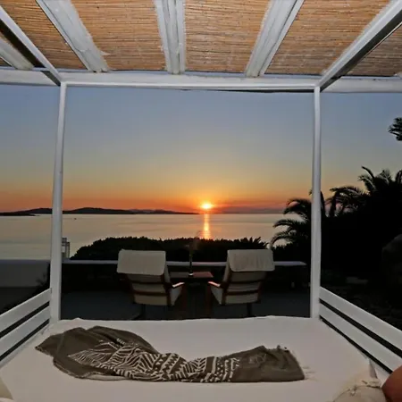 Laguna Blue Villa